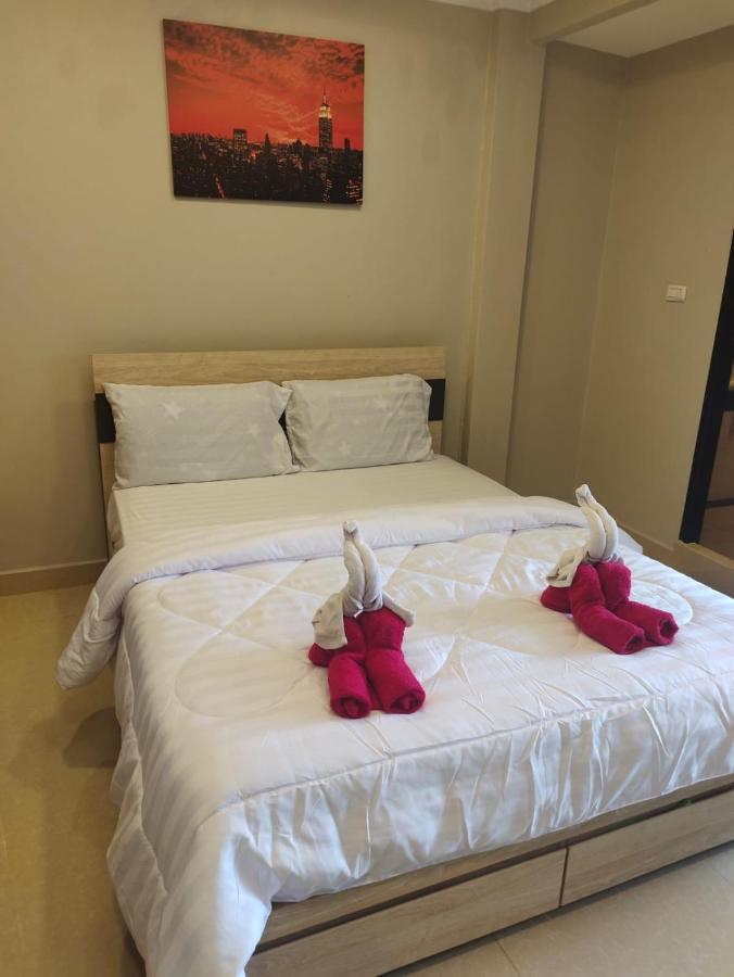 Highwood Mansion Bed and Breakfast Pattaya Εξωτερικό φωτογραφία